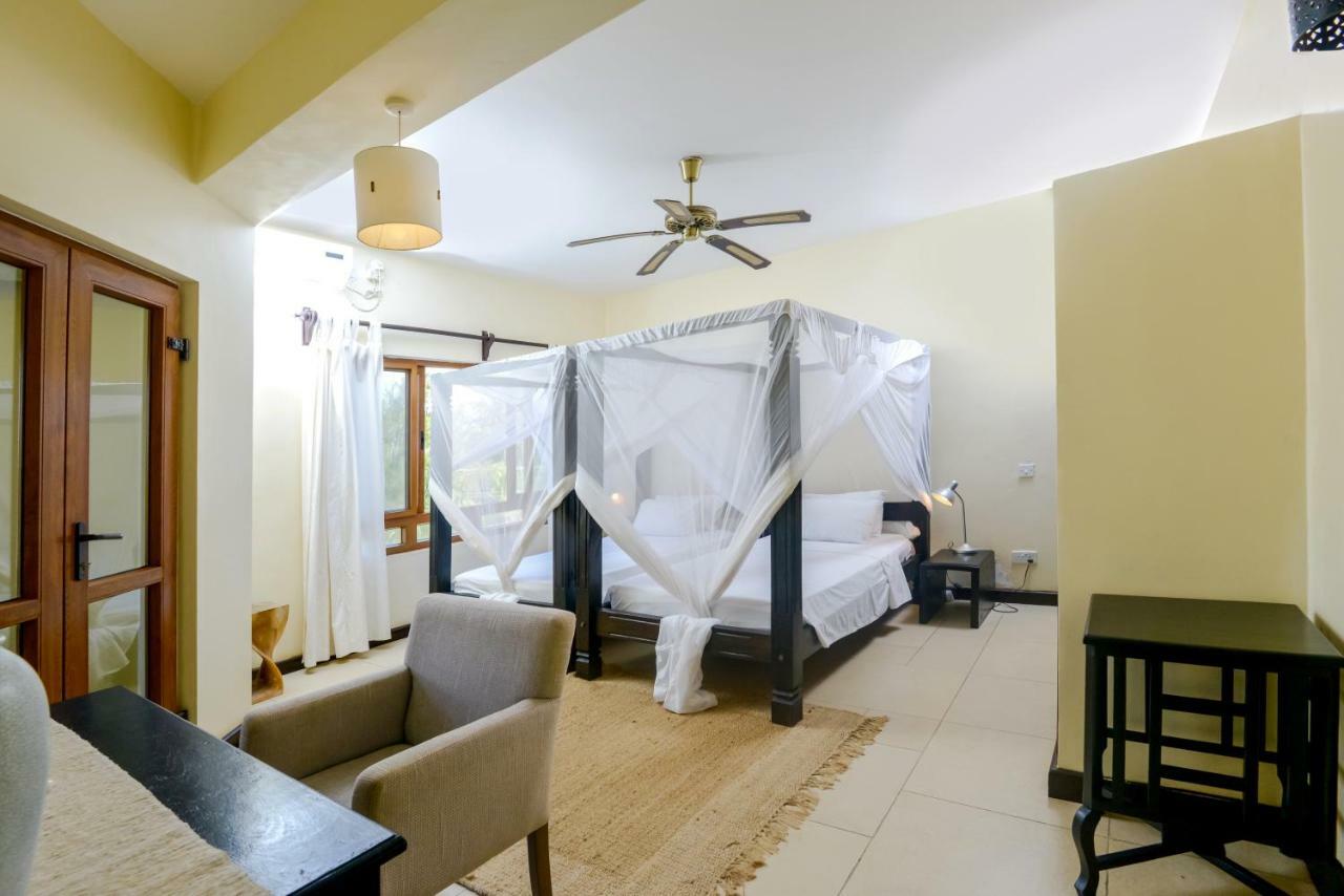 Blue Bay Cove Watamu Exterior photo